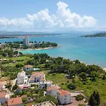 Pinia Apartamento Vodice