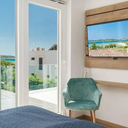 Pinia Apartman *